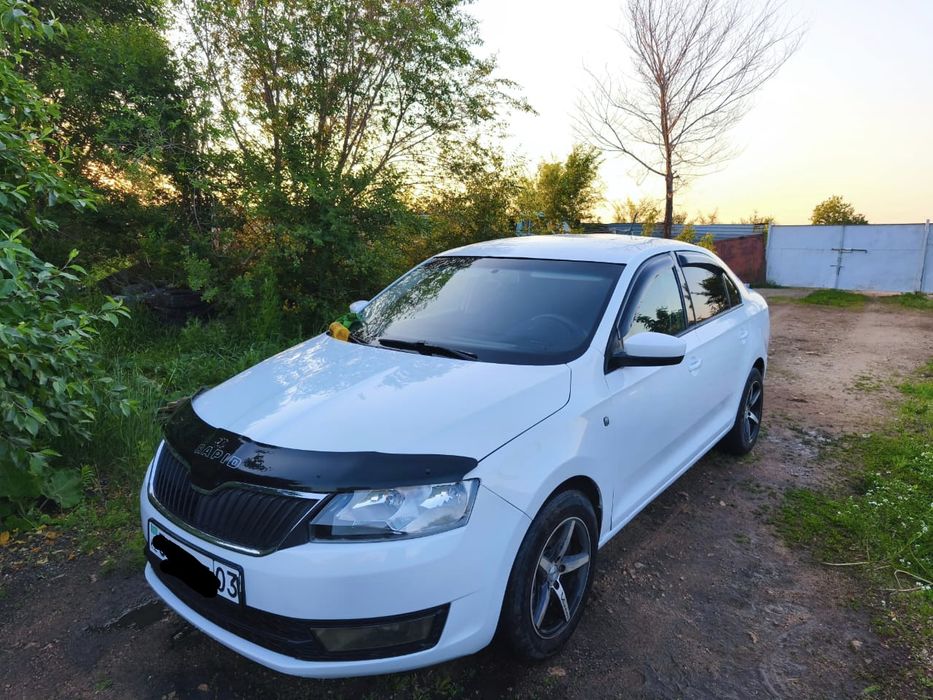 Продам skoda rapid