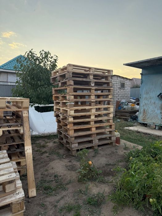 Продам поддон в отличном состоянии