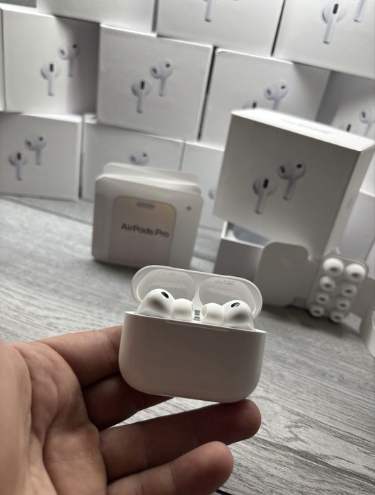 *Top* AirPods Pro 3, Active Noise Cancelling 2026