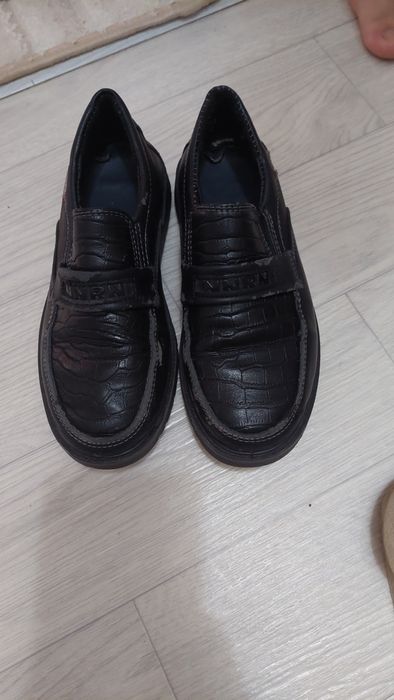 Продам туфли кожаные