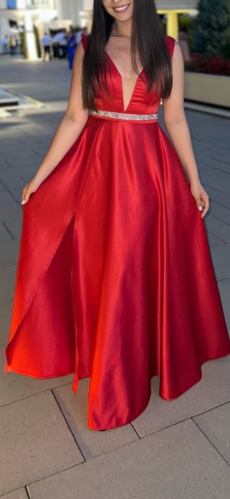 Rochie lungă de nuntă, roșie