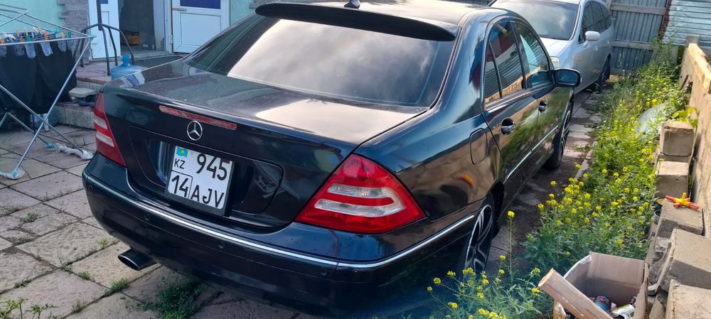 Мерседес c180 mercedes