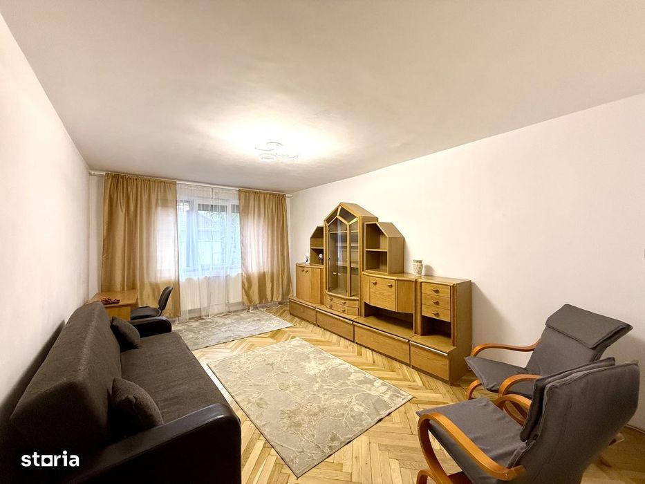 Apartament 2 camere de închiriat etaj 1 mobilat strada Republicii