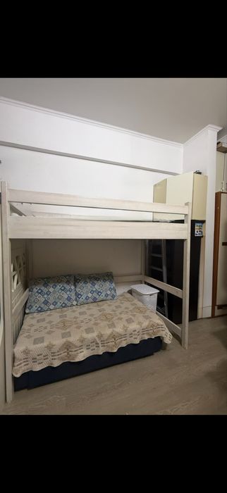 Продам квартиру возле АДК