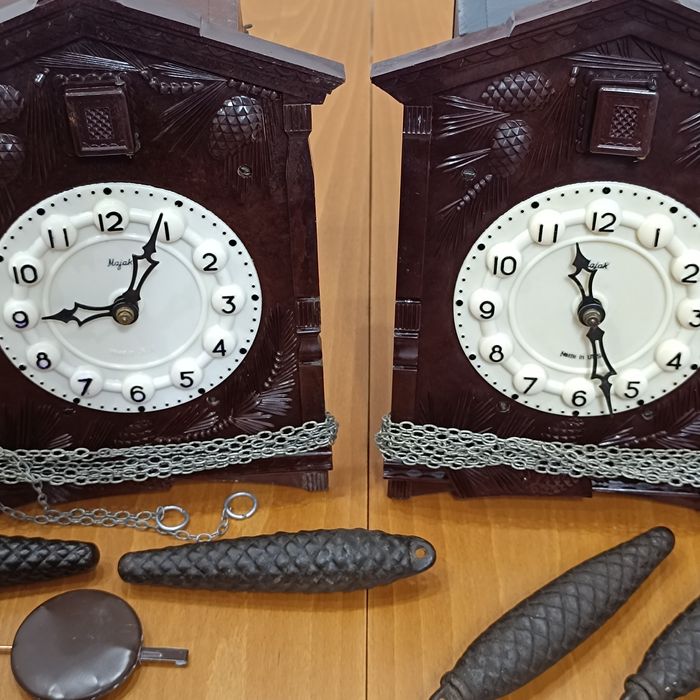 Стенен часовник МАЯК с махало и  кукувичка