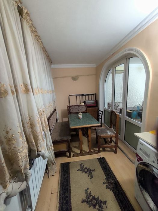 Аренда 3 хона 2 этаж партсезд кафе Феникс