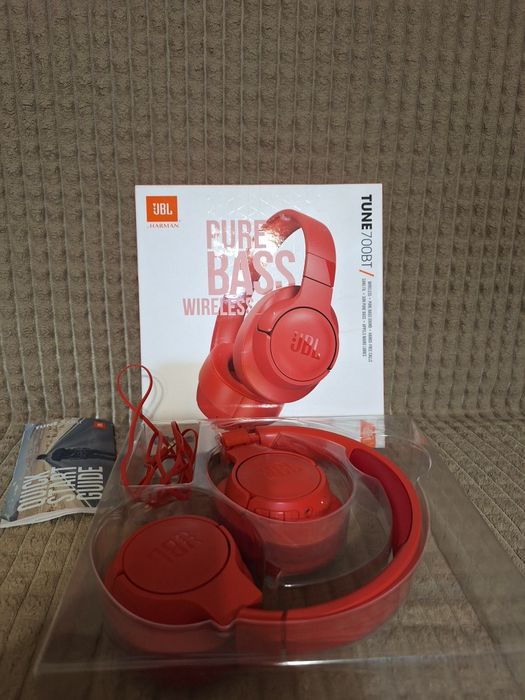 Căști audio JBL Tune 700 bt