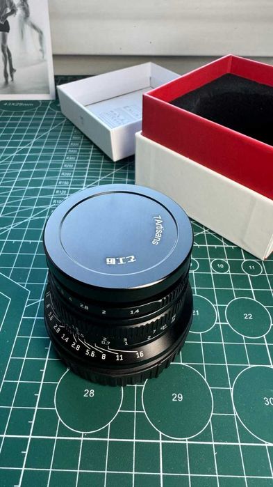 Объектив 7Artisans 35 mm f1.4 для Canon RF мануальный