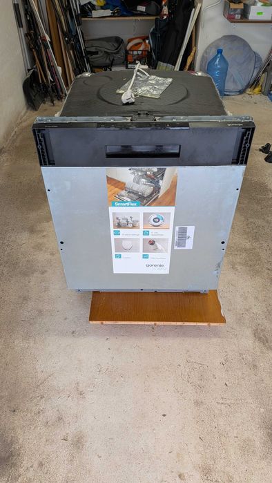 Съдомиялна за вграждане Gorenje GV64161