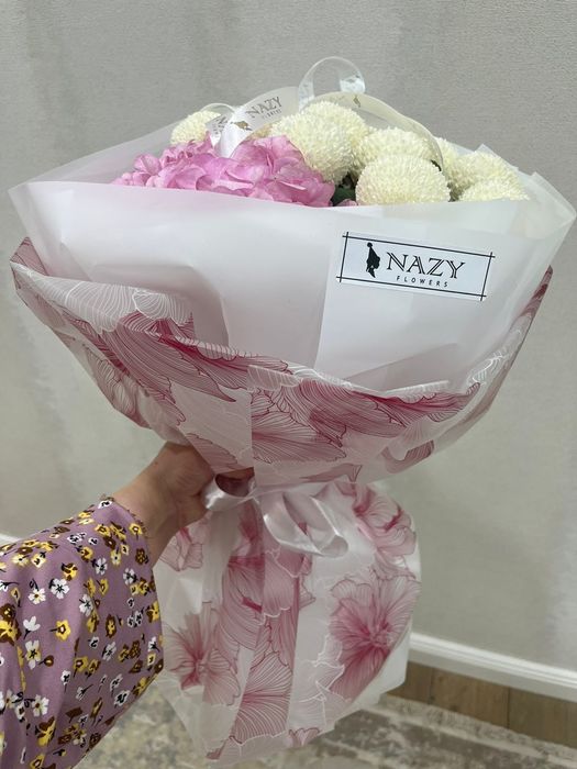 Живые цветы красивые