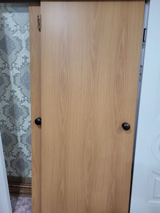 Продам межкомнатные двери