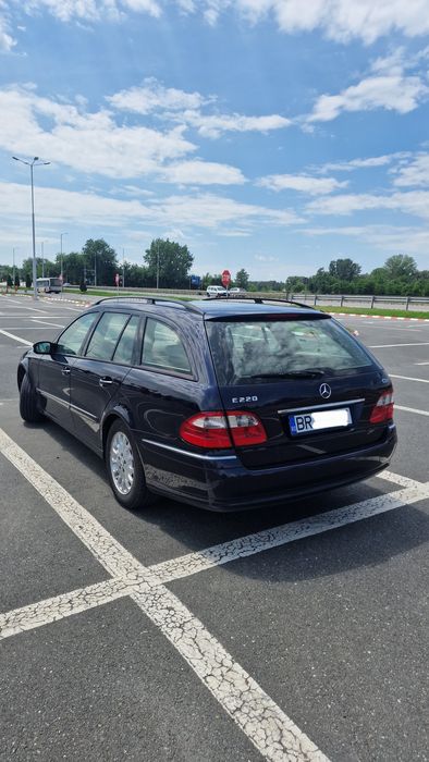 MERCEDES-BENZ E-Class 2005 — imagine 4