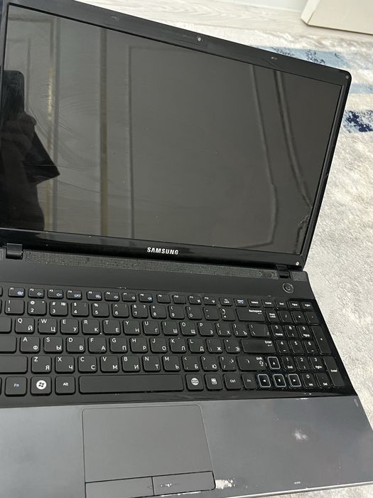 Ноутбук Samsung на запчасти