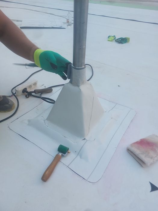 Гидроизоляция крыш, террас из ПВХ И ТПО мембраны