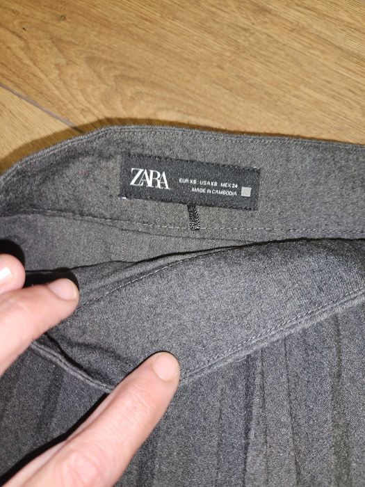 Пола – панталон ZARA