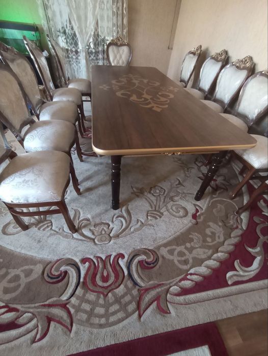 Стол стулья хороший состояние