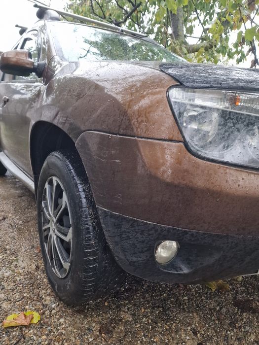 Vând Dacia Duster 4x4 - An 2011 - Stare Impecabilă!