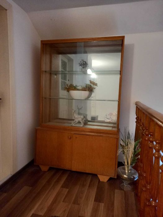 Vând vitrină sufragerie. Suceava, Dărmănești