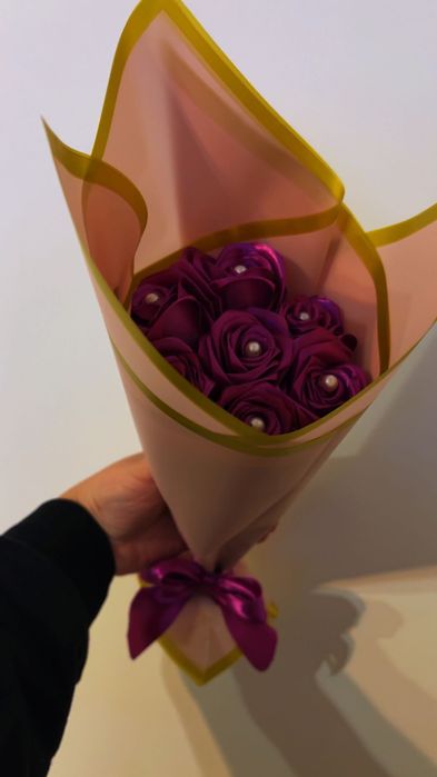 Buchete trandafiri din satin Handmade