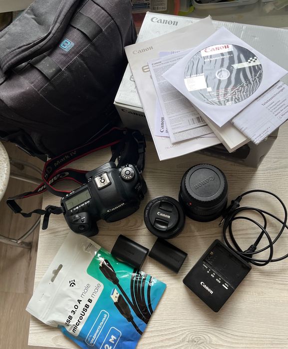 Профессиональная камера Canon 5D Mark 4