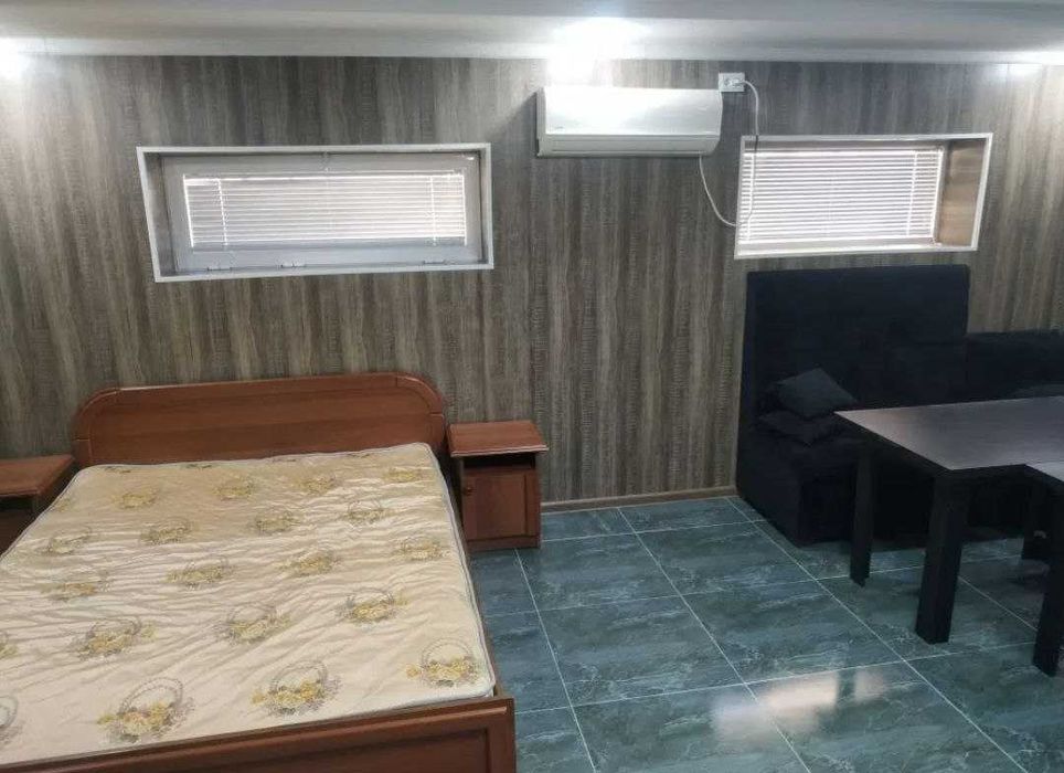 ижарага студия 1 хоналик квартира 1-каватдан берилади