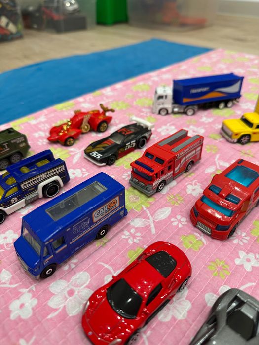 Машинки для мальчиков