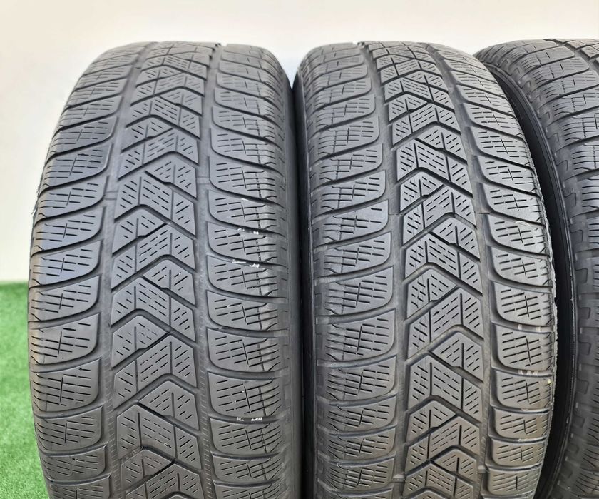 4бр. 225/60/17 PIRELLI Scorpion Winter- зимни