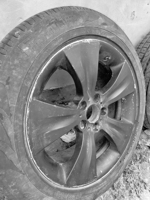 Jante BMW cu anvelope  200 lei