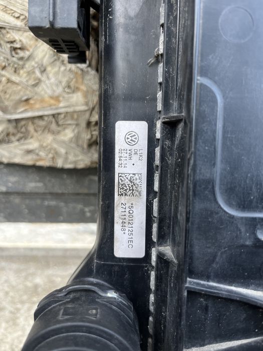 Radiator / radiatoare + termocupla Audi A3 2015 1.6 manual