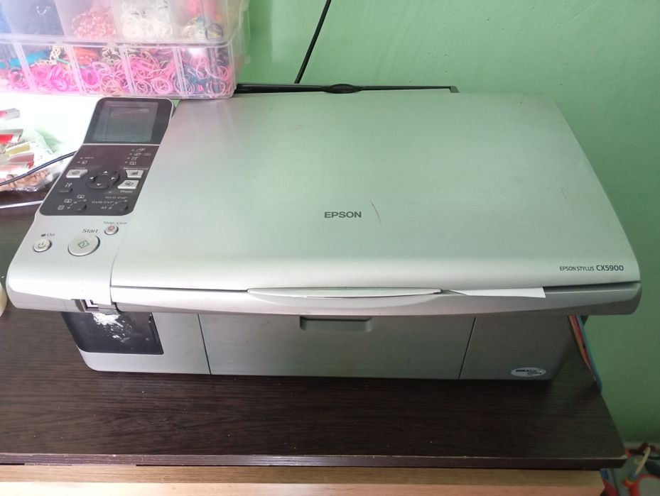 Принтер продам на запчасти