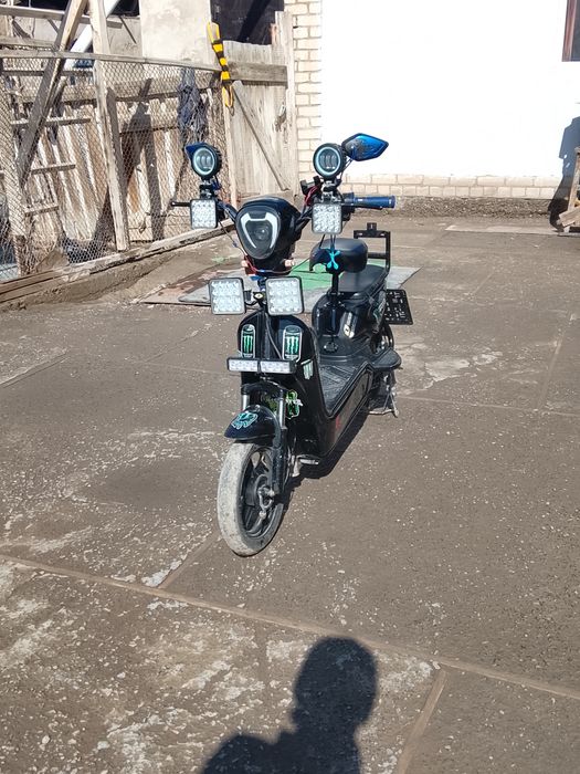 Скутер сатылады срочноо