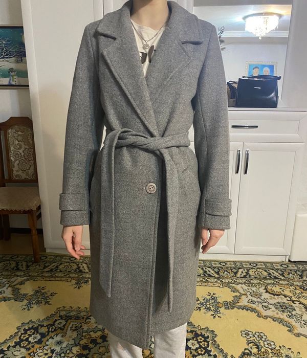 Вещи все по 5000тг