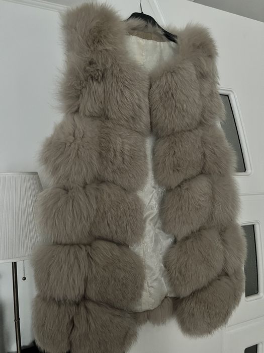 Vesta blana naturala crem bej piele intoarsa