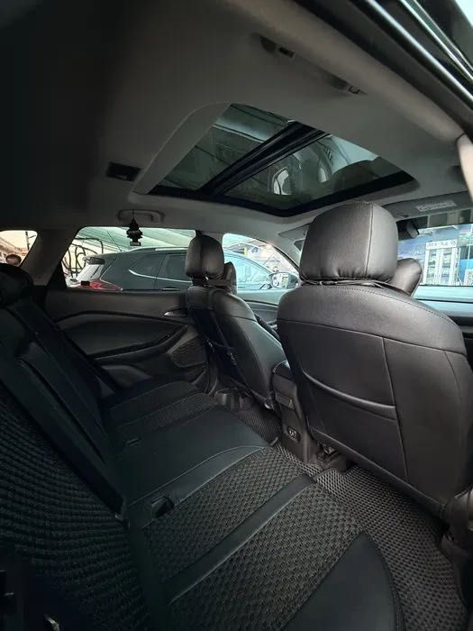 2023 Chevrolet Tracker 2 Premier