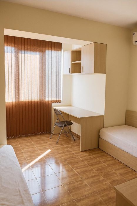 Дава се под наем Тристаен апартамент в Пловдив, Кършияка - 75 кв.м за 485 € - Снимка #4