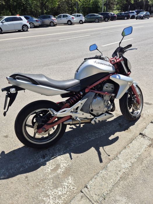 Kawasaki er6n an 2005
