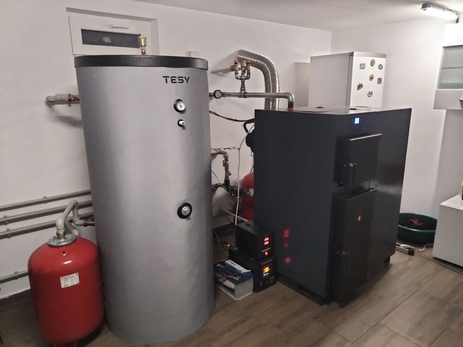 Centrală Ferolli Biopellet(Lemn și pellet) 35 kw Nou și puffer igeni
