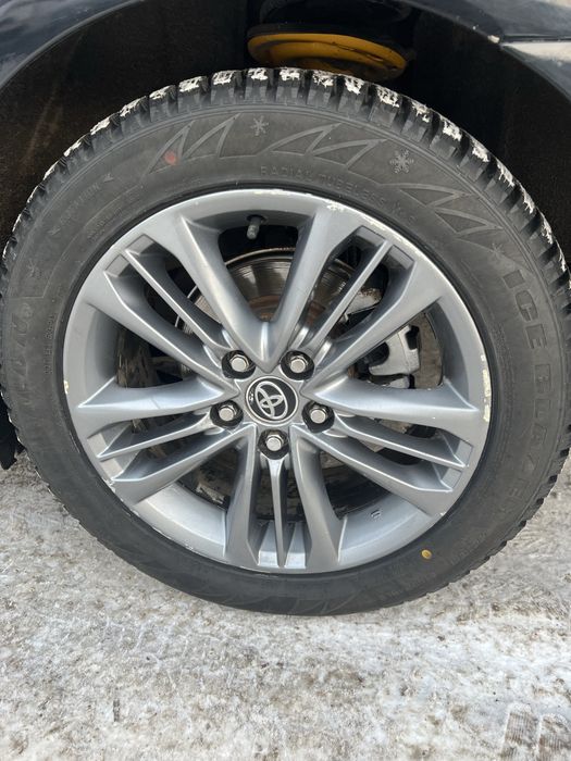 Рещина с дисками 285/60 R18