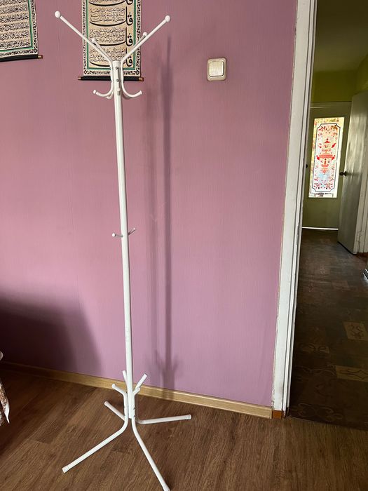 Вешалка напольная