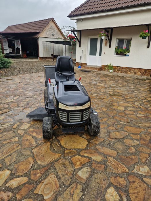 Tractor tuns gazon 22 cai