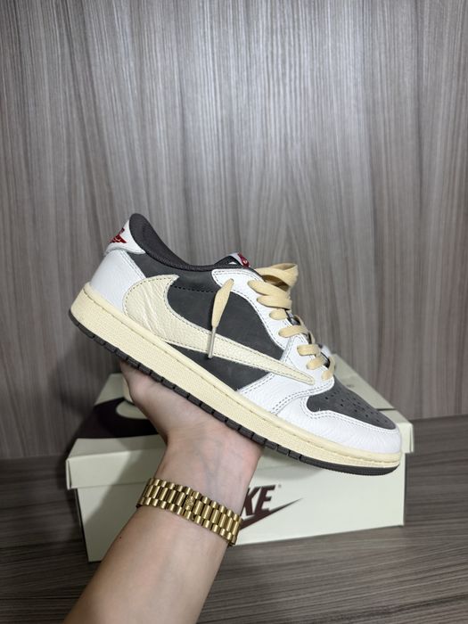 Jordan 1 Low Travis Scott Reverse Mocha 42