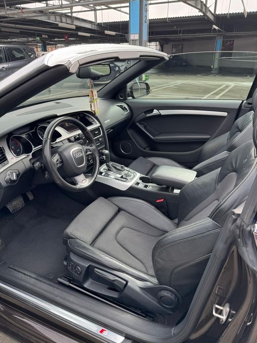 Vind  Audi a 5 Cabrio fab 2011,motor 3000 Motorina ,quatro impecabila