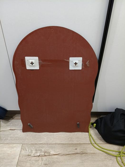 Зеркало настенное