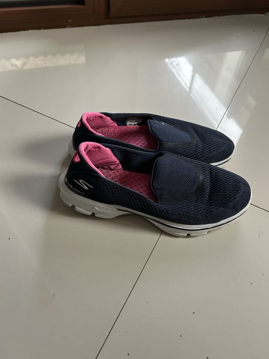 Vand skechers marimea 38