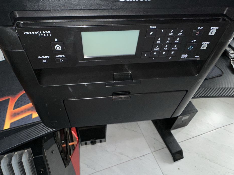 Canon Mf235 4v1 holati ideal kam ishlatilgan aybi yoq srochno srochno