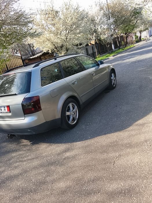 AUDI A4 Avant 2001 — imagine 2