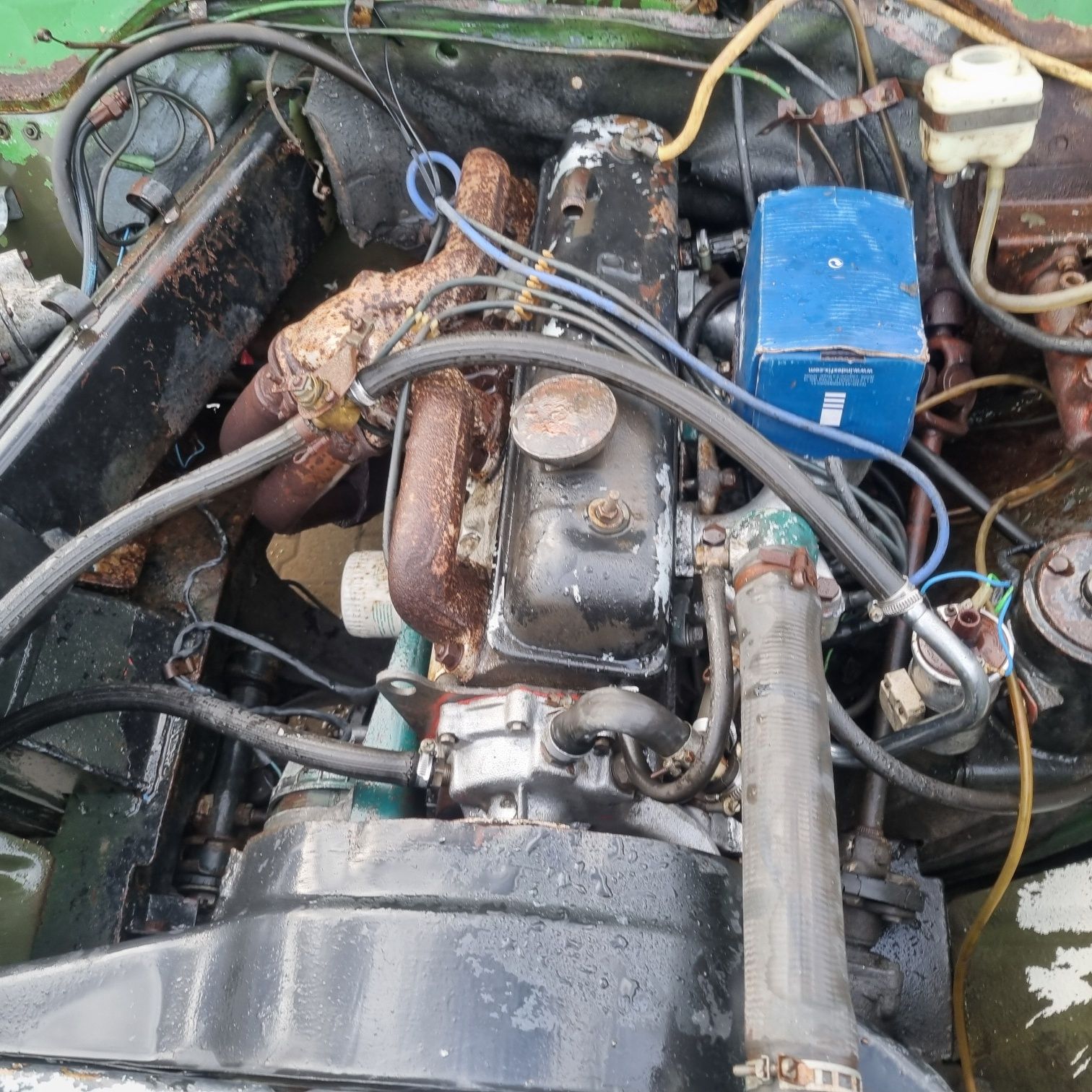 ARO 240  Benzina