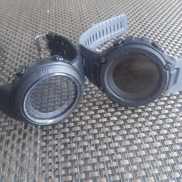 Мъжки спортен часовник лот електронен, воден