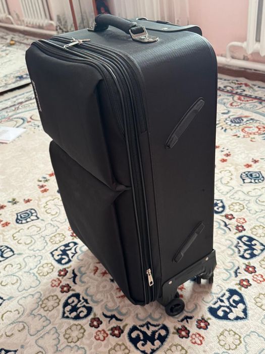 Чемодан срочно сатылады