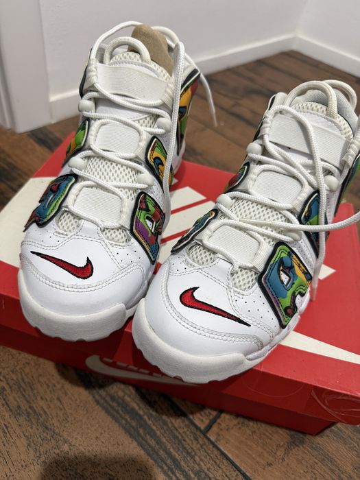 Vand Nike More Uptempo 96 peace love swoosh
